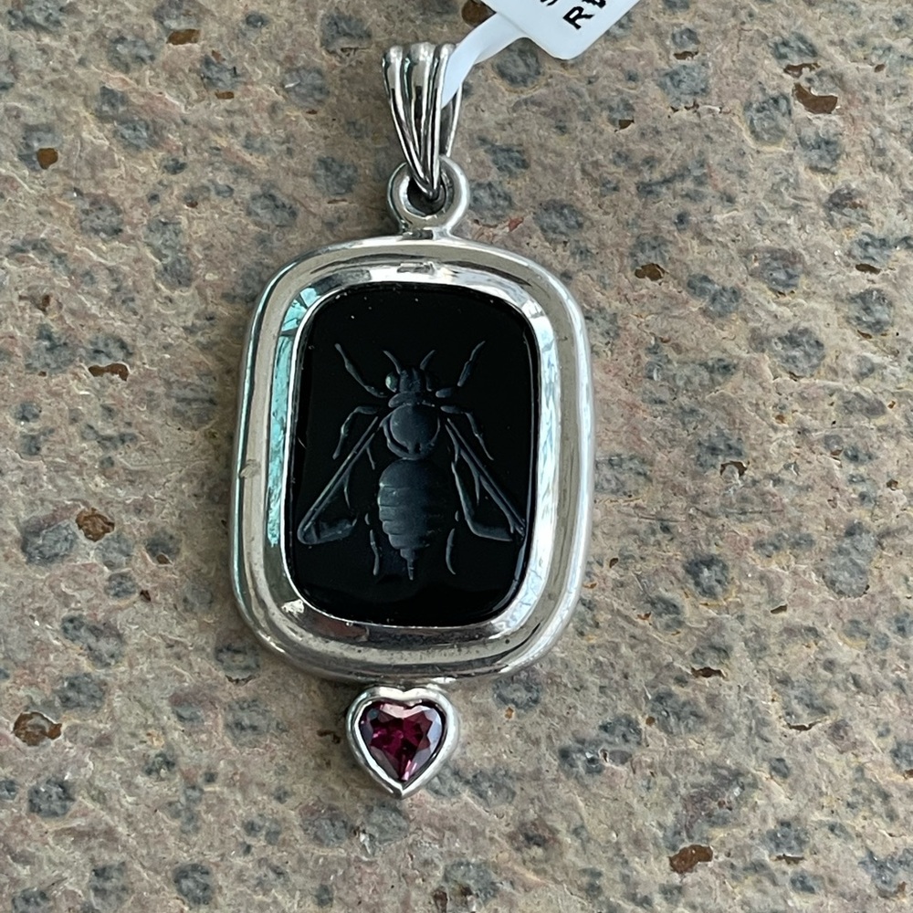 Sterling Silver Pendant with Black Bumblebee 🐝 Intaligo Design and Heart Accent